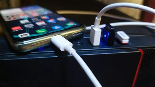 用手机帮助电脑连接WiFi网络的方法-怎么用没网的电脑连接手机的网