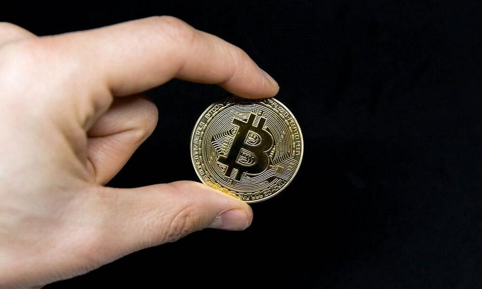 比特币怎么查询自己的账号信息呢？比特币入门初级教程