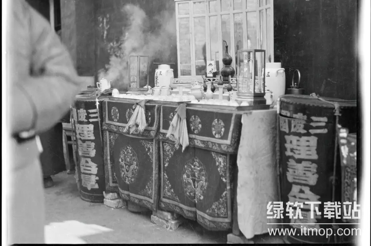一万张历史老照片合集：高清还原百年历史瞬间下载  3