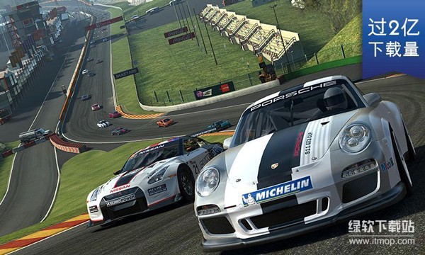 真实赛车3无限金币版下载 V13.4.1 2