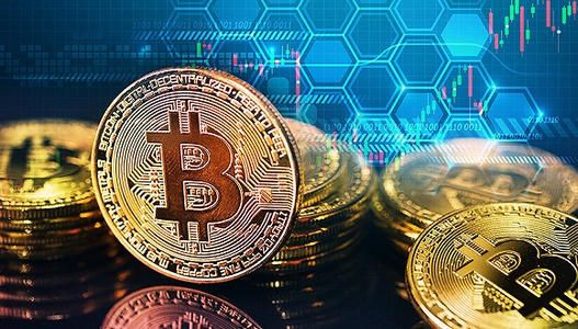 从机构入场到政策变化，比特币大涨至12万美元背后有哪些推手？