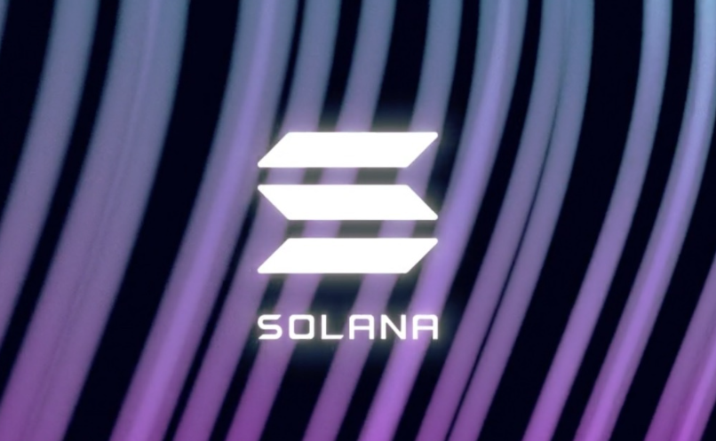 Solana区块链的核心机制是什么？它如何实现高吞吐量交易处理？