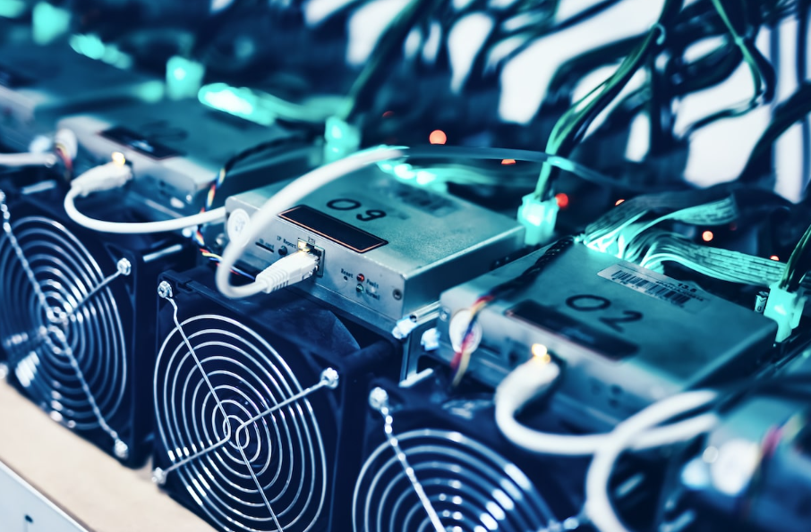 BTC币挖矿软件有哪些？除软件外还需哪些硬件支持？