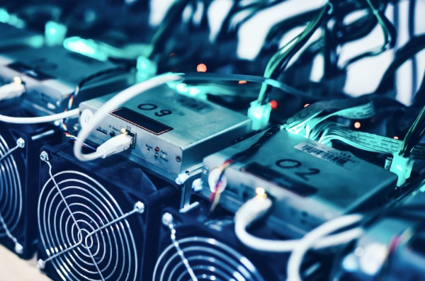 如何选择比特币矿机？哪种矿机的性价比最高？