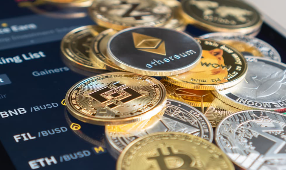 资金费在合约交易中起何作用？它如何影响多空双方？