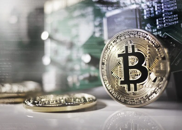 比特币跌到6万美元正常吗？这次回调会持续多久？