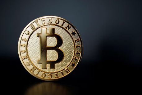 比特币已挖出多少，还剩多少？为什么说2140年才会全部挖完？