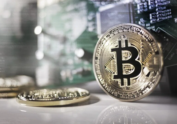 比特币今早为什么会跌破6.5万美元？还能守住6万美元吗？