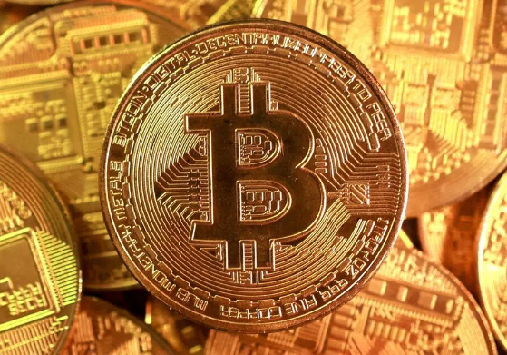 比特币价格为什么相对抗跌？接下来是反弹还是再探低点？