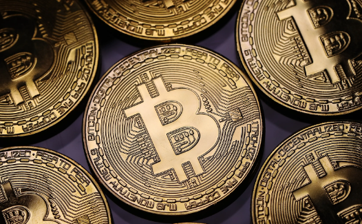 美伊释放和解信号推涨比特币？地缘风险缓和如何影响加密市场？